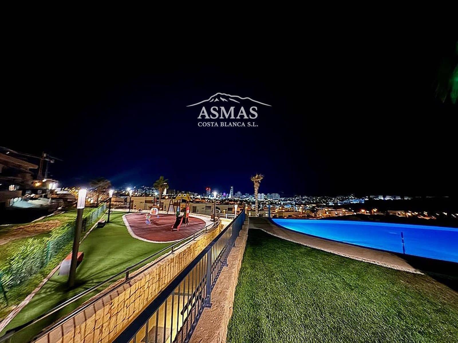 2 bedroom Flat for sale in Finestrat with pool garage - € 465,000 (Ref: 10042279)