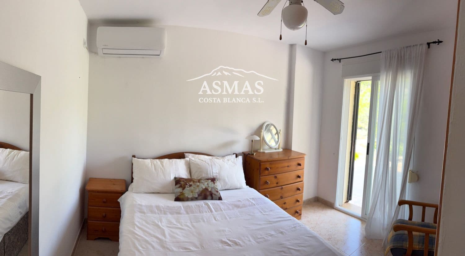 4 slaapkamer Villa te koop in Altea met zwembad garage - € 649.000 (Ref: 10132303)