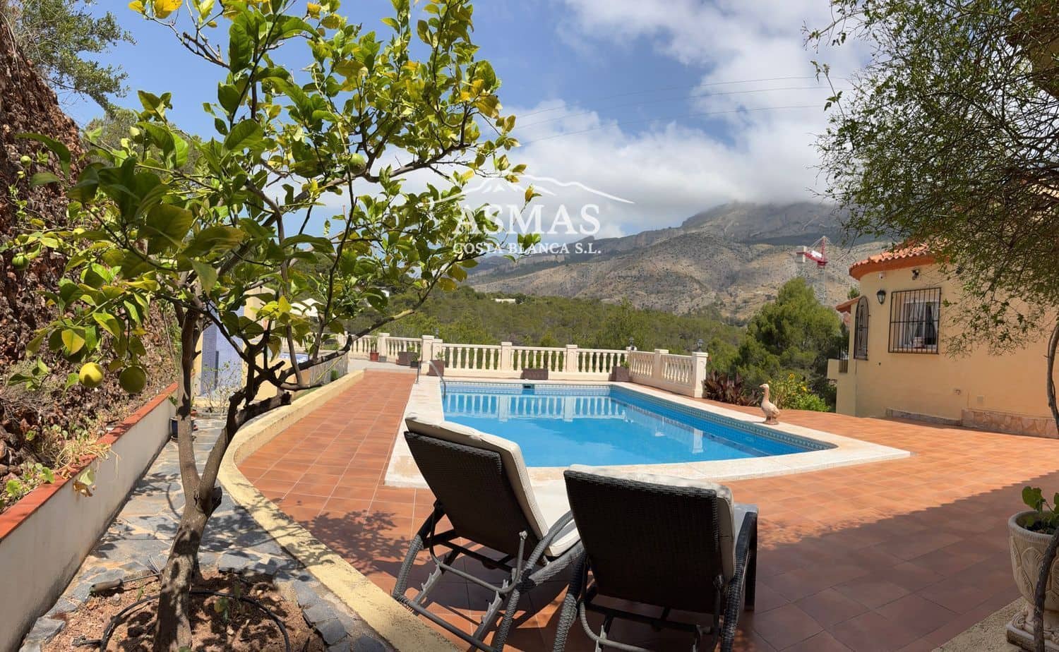 4 slaapkamer Villa te koop in Altea met zwembad garage - € 649.000 (Ref: 10132303)