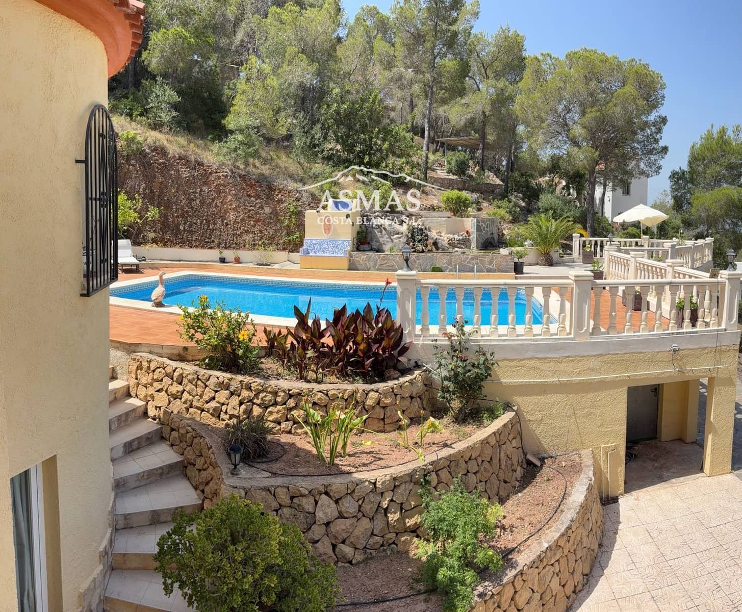4 slaapkamer Villa te koop in Altea met zwembad garage - € 649.000 (Ref: 10132303)