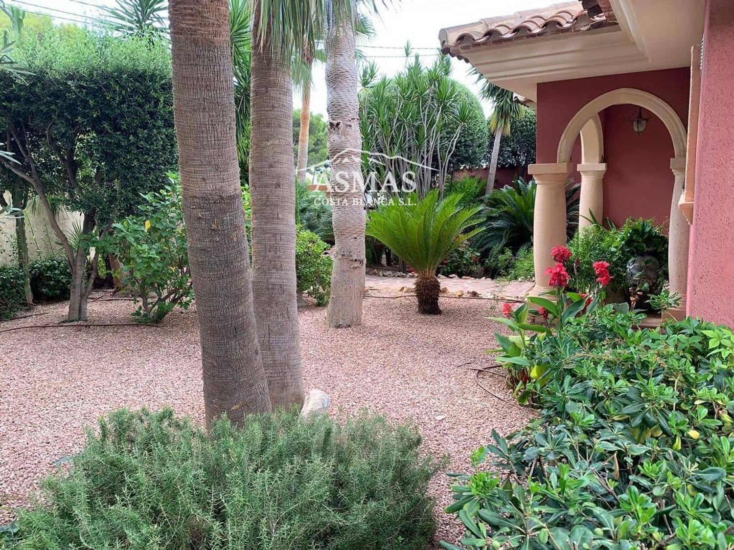 3 soveværelse Villa til salg i Altea med swimmingpool garage - € 791.000 (Ref: 10132304)