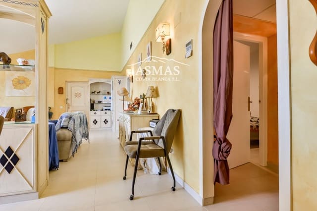 3 sypialnia Penthouse na sprzedaż w Altea z basenem garażem - 620 000 € (Ref: 10132305)
