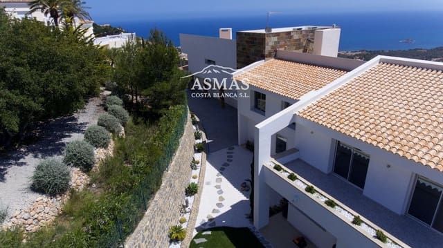 Chalet de 7 habitaciones en Altea en venta con garaje - 4.750.000 € (Ref: 9816582)