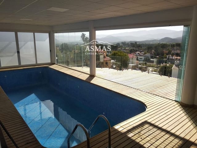 5 camera da letto Villa in vendita in Gandia con piscina garage - 596.000 € (Rif: 9816583)