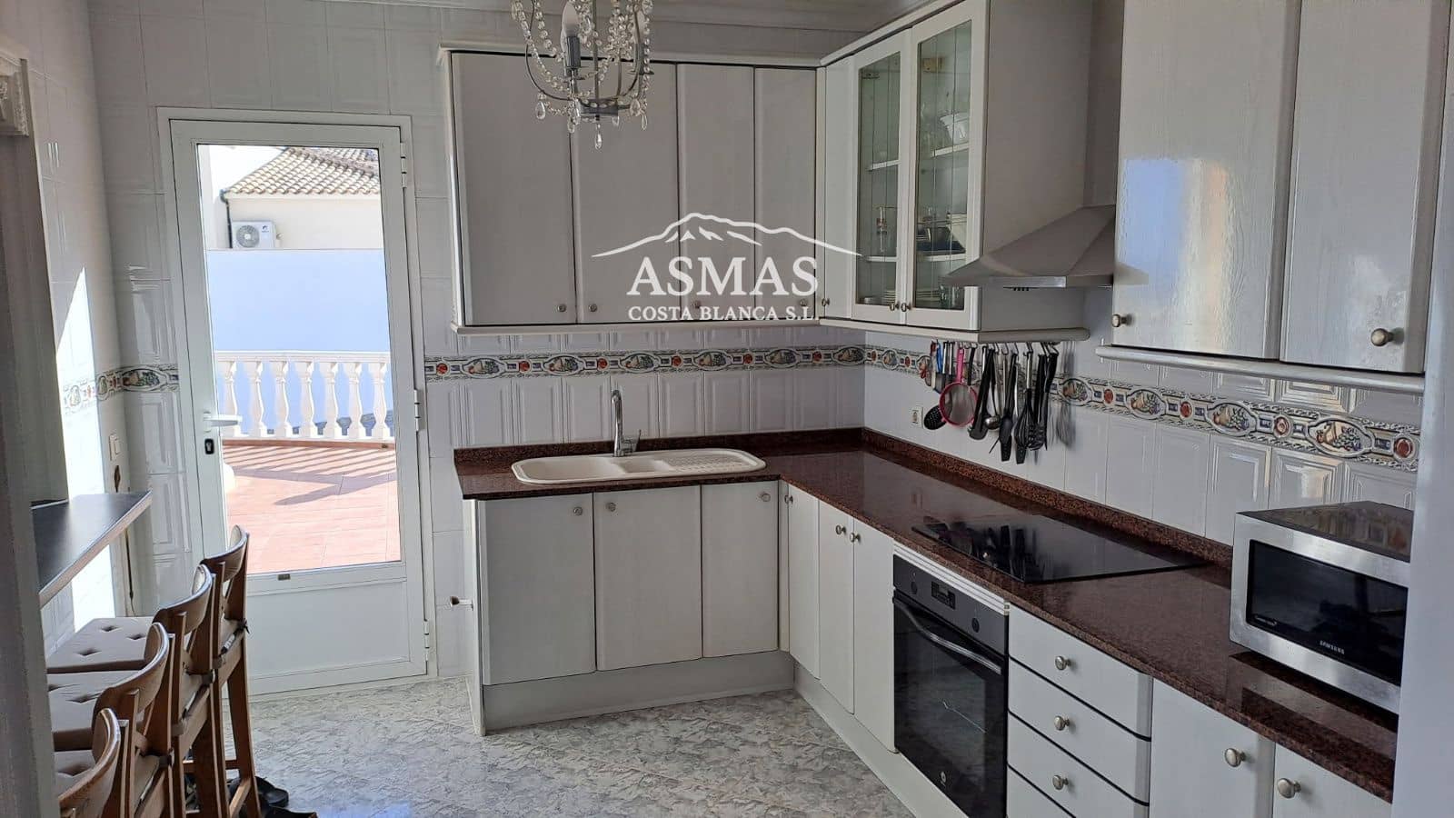 4 chambre Villa/Maison à vendre à Calpe / Calp avec piscine - 690 000 € (Ref: 9816584)