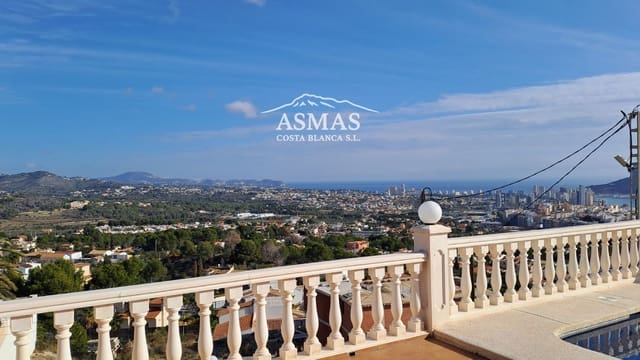 4 soverom Villa til salgs i Calpe / Calp med svømmebasseng - € 690 000 (Ref: 9816584)