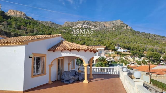 4 soverom Villa til salgs i Calpe / Calp med svømmebasseng - € 690 000 (Ref: 9816584)