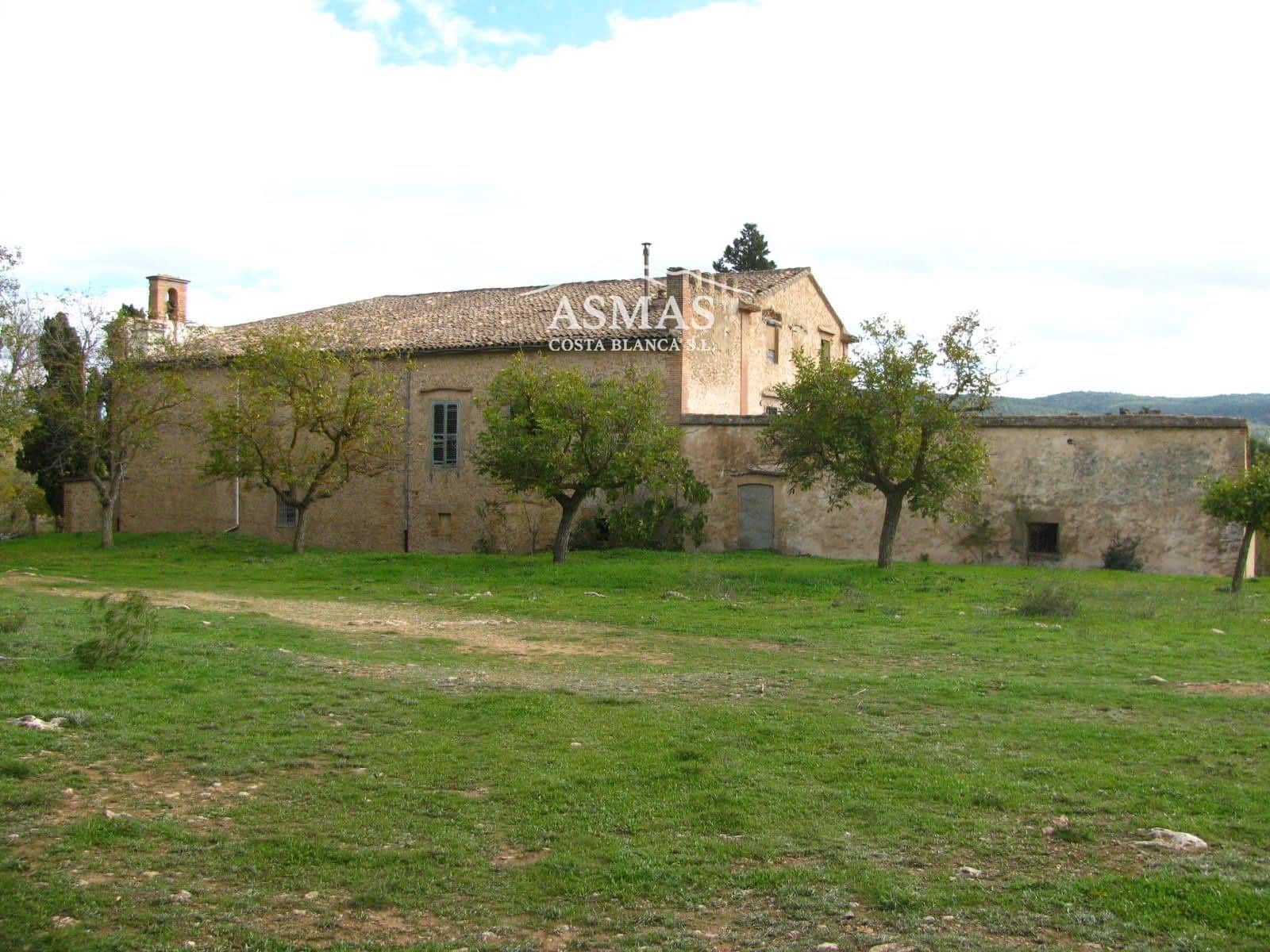 12 bedroom Villa for sale in Bocairent - € 700,000 (Ref: 9816585)