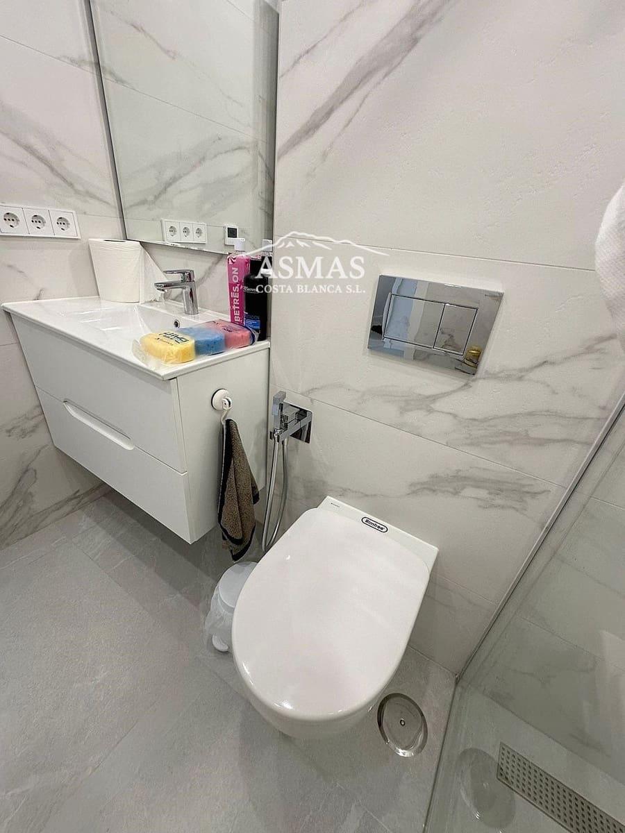 Piso de 6 habitaciones en Finestrat en venta con piscina - 650.000 € (Ref: 9816587)