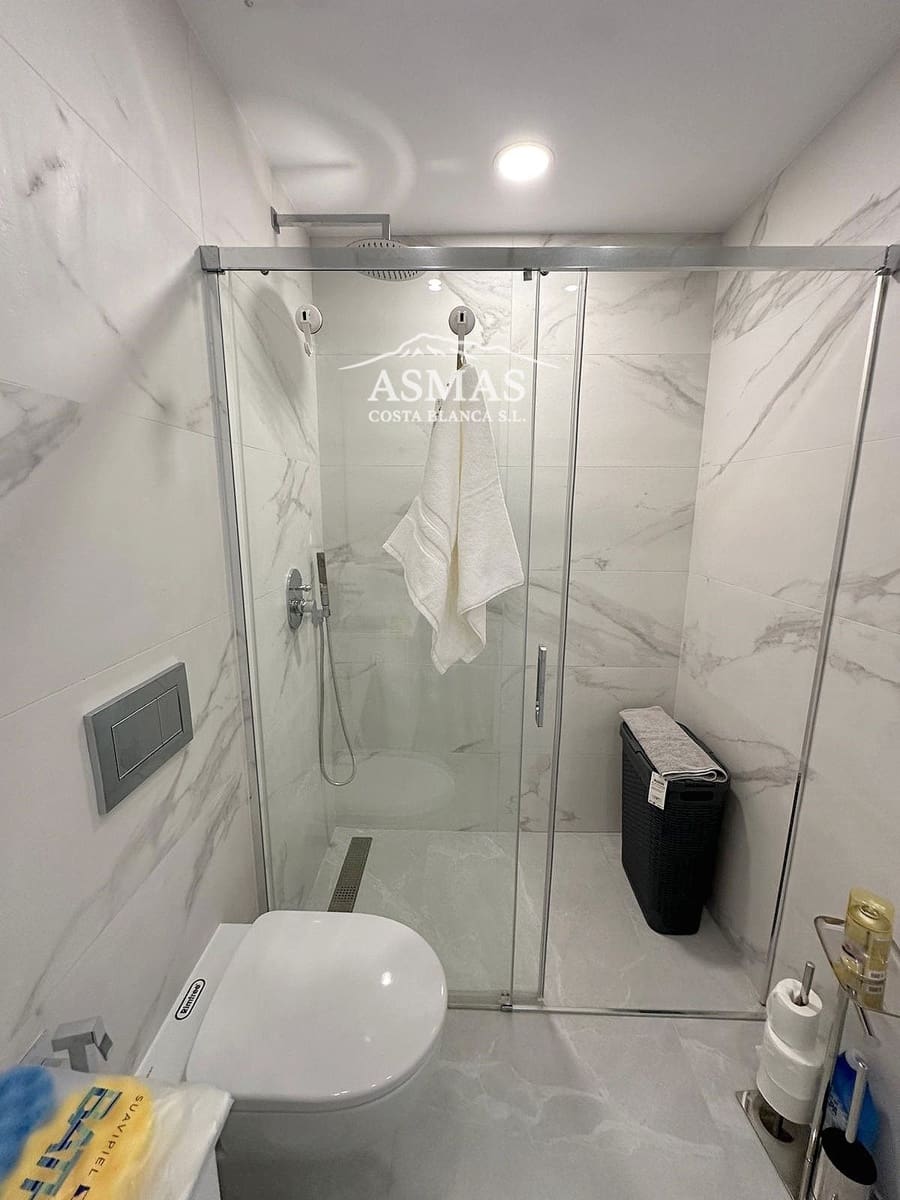 Piso de 6 habitaciones en Finestrat en venta con piscina - 650.000 € (Ref: 9816587)