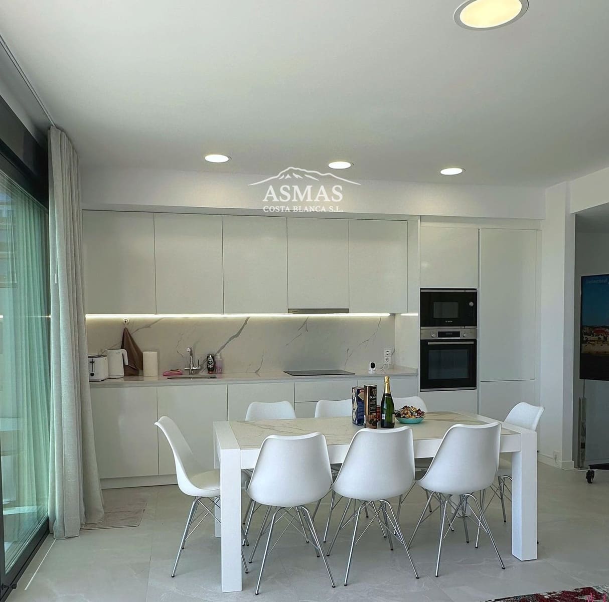 Piso de 6 habitaciones en Finestrat en venta con piscina - 650.000 € (Ref: 9816587)