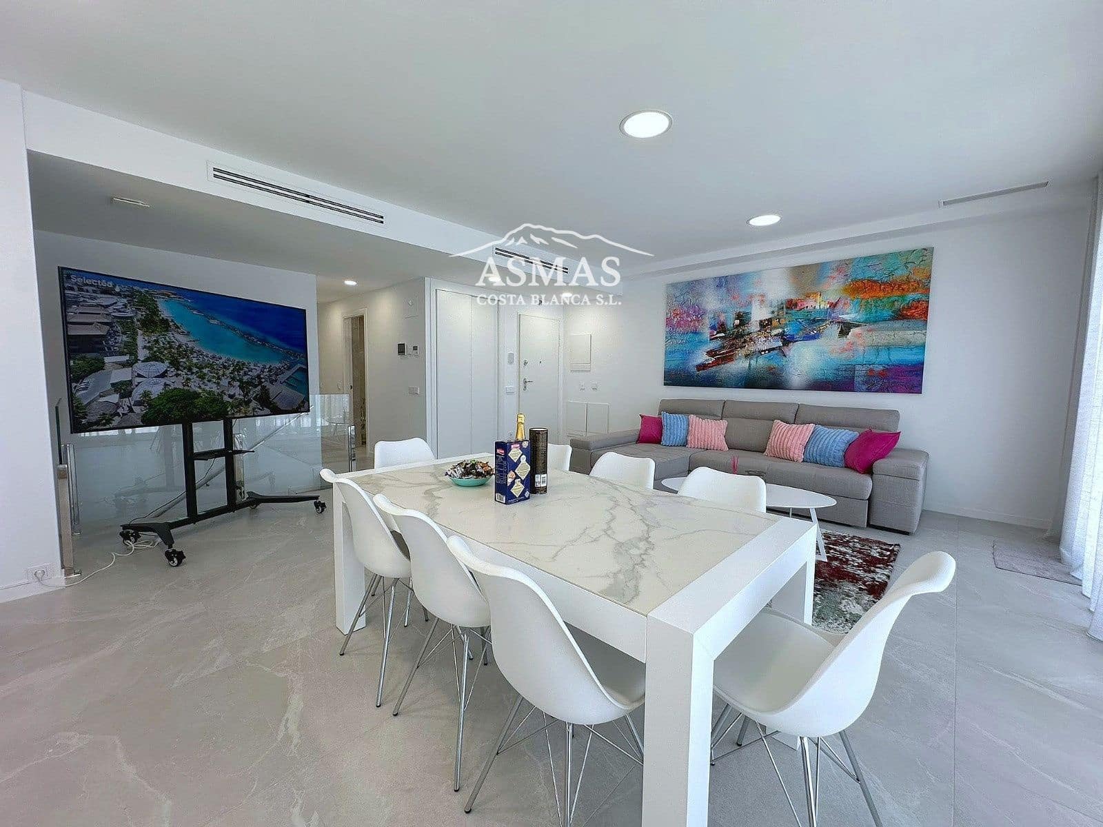 Piso de 6 habitaciones en Finestrat en venta con piscina - 650.000 € (Ref: 9816587)