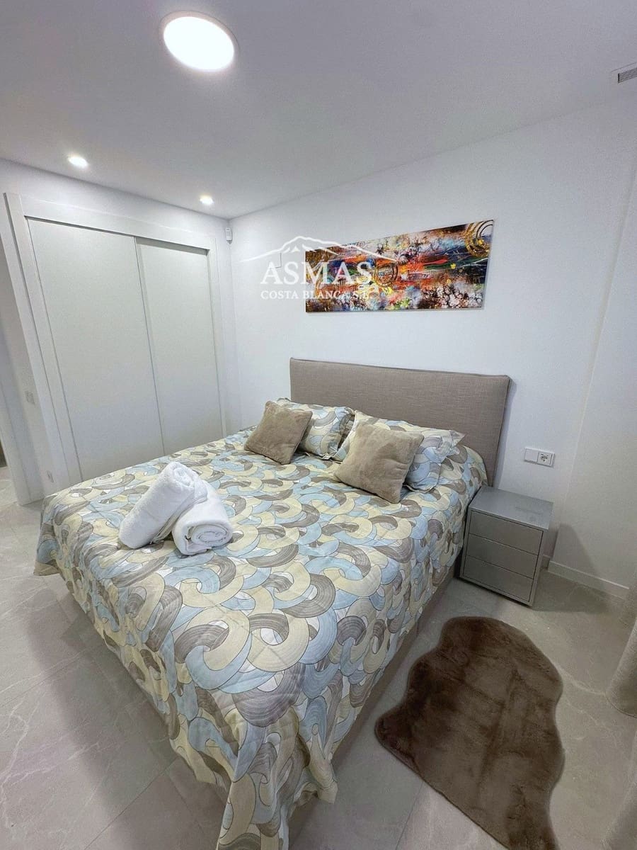 Piso de 6 habitaciones en Finestrat en venta con piscina - 650.000 € (Ref: 9816587)