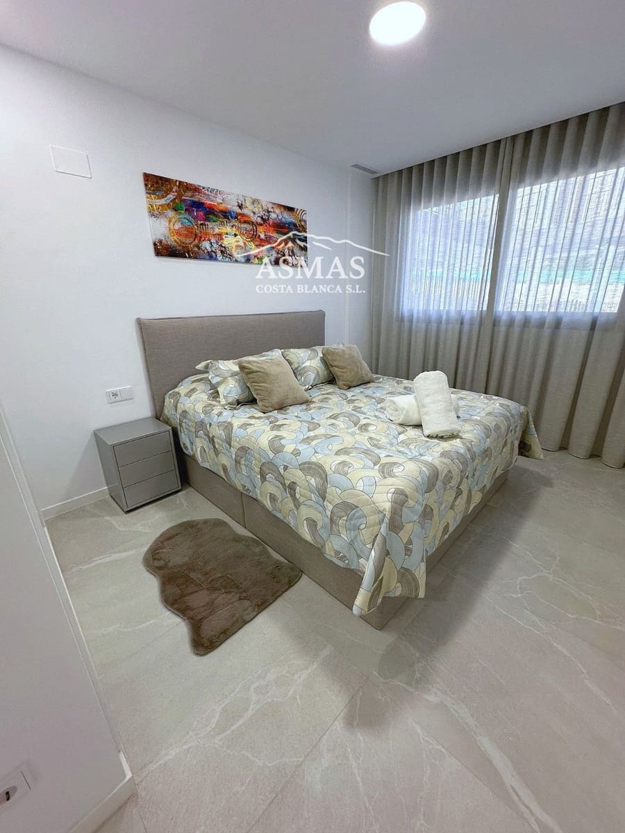 Piso de 6 habitaciones en Finestrat en venta con piscina - 650.000 € (Ref: 9816587)