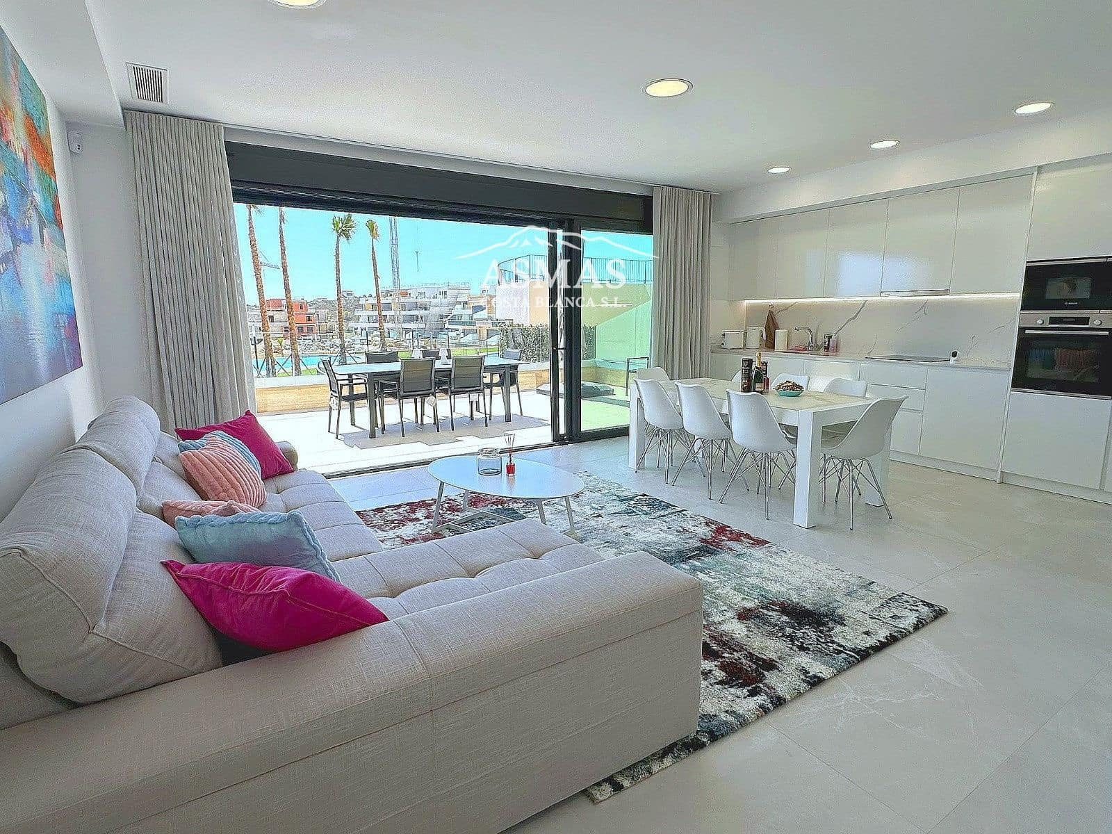 Piso de 6 habitaciones en Finestrat en venta con piscina - 650.000 € (Ref: 9816587)