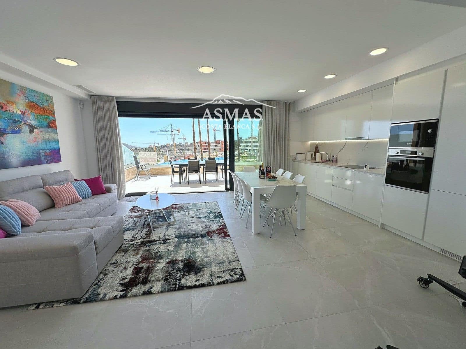 Piso de 6 habitaciones en Finestrat en venta con piscina - 650.000 € (Ref: 9816587)