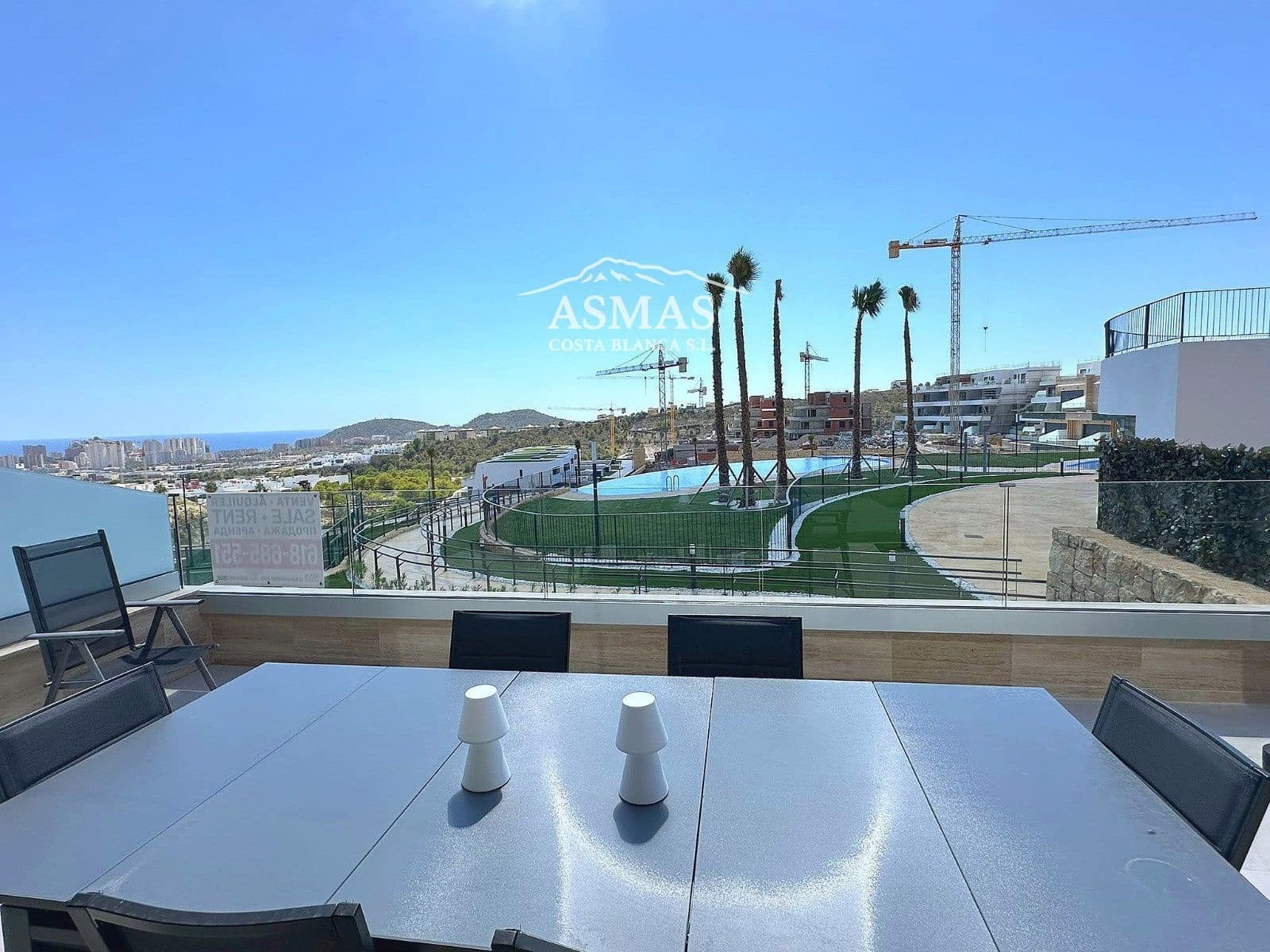 Piso de 6 habitaciones en Finestrat en venta con piscina - 650.000 € (Ref: 9816587)