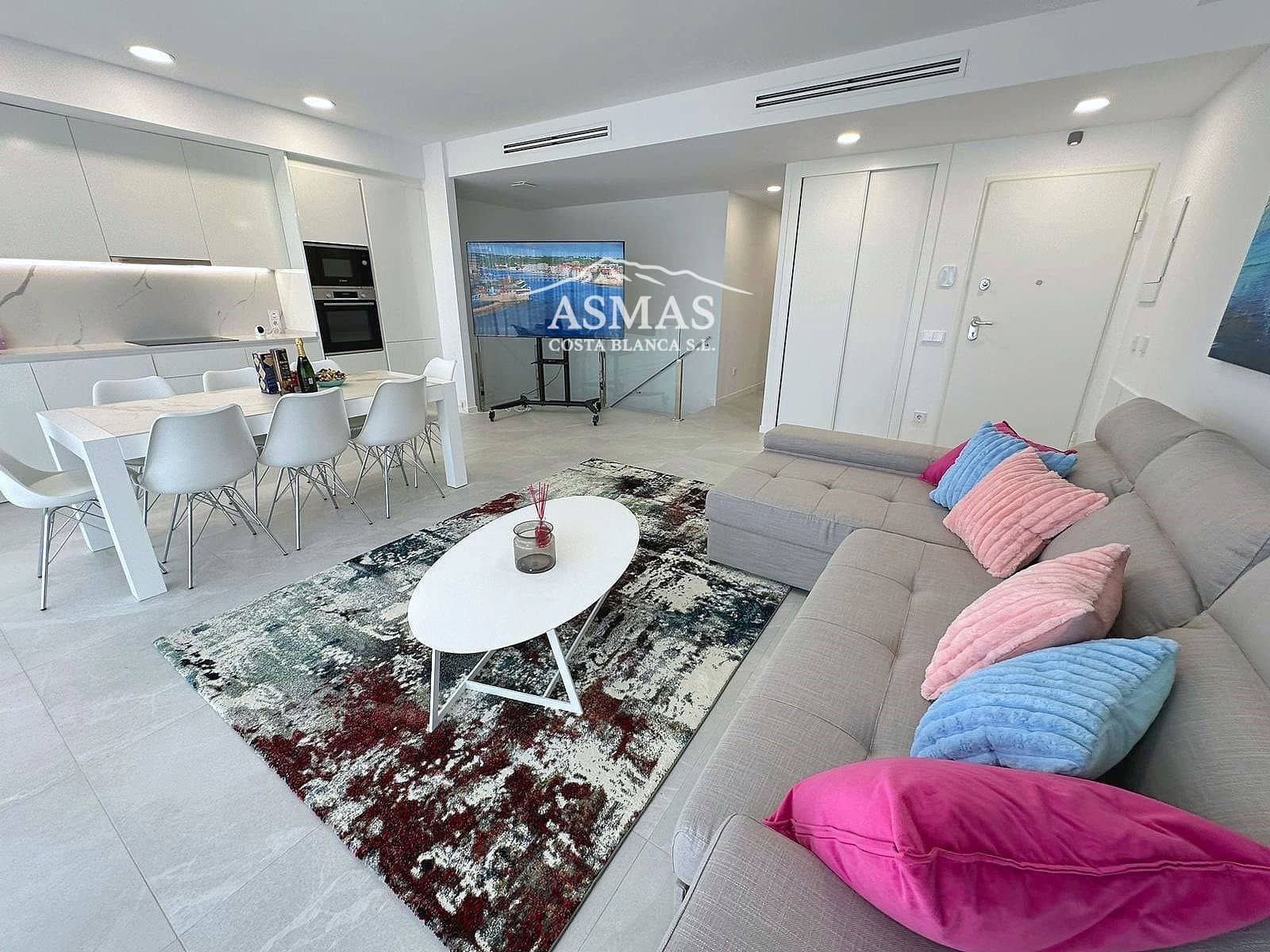Piso de 6 habitaciones en Finestrat en venta con piscina - 650.000 € (Ref: 9816587)