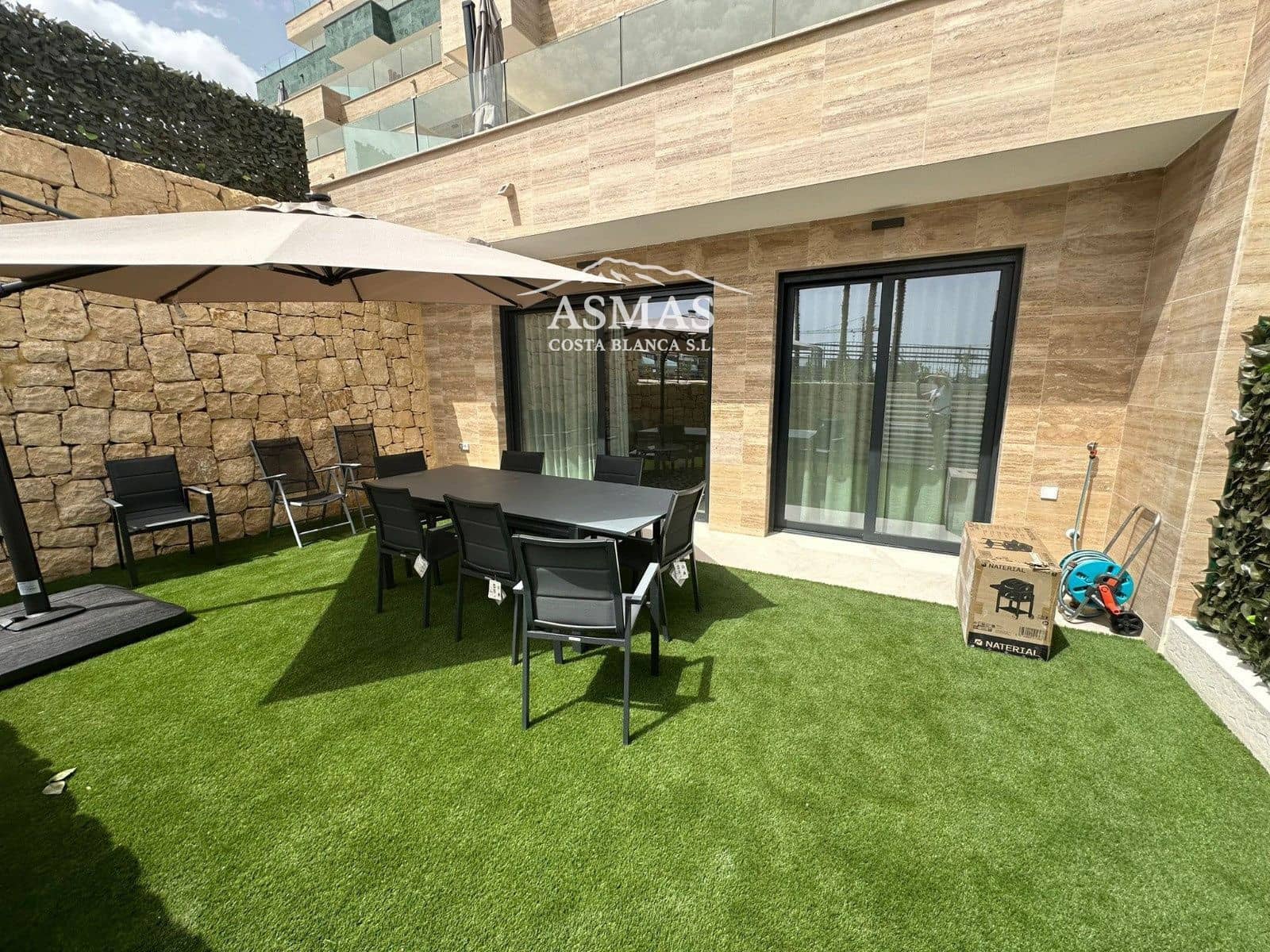 Piso de 6 habitaciones en Finestrat en venta con piscina - 650.000 € (Ref: 9816587)