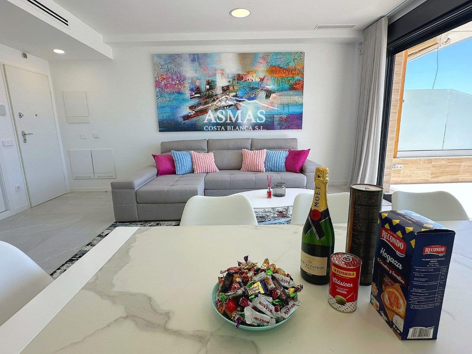 Piso de 6 habitaciones en Finestrat en venta con piscina - 650.000 € (Ref: 9816587)