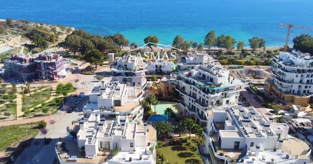 5 bedroom Villa for sale in Finestrat - € 530,000 (Ref: 9816589)