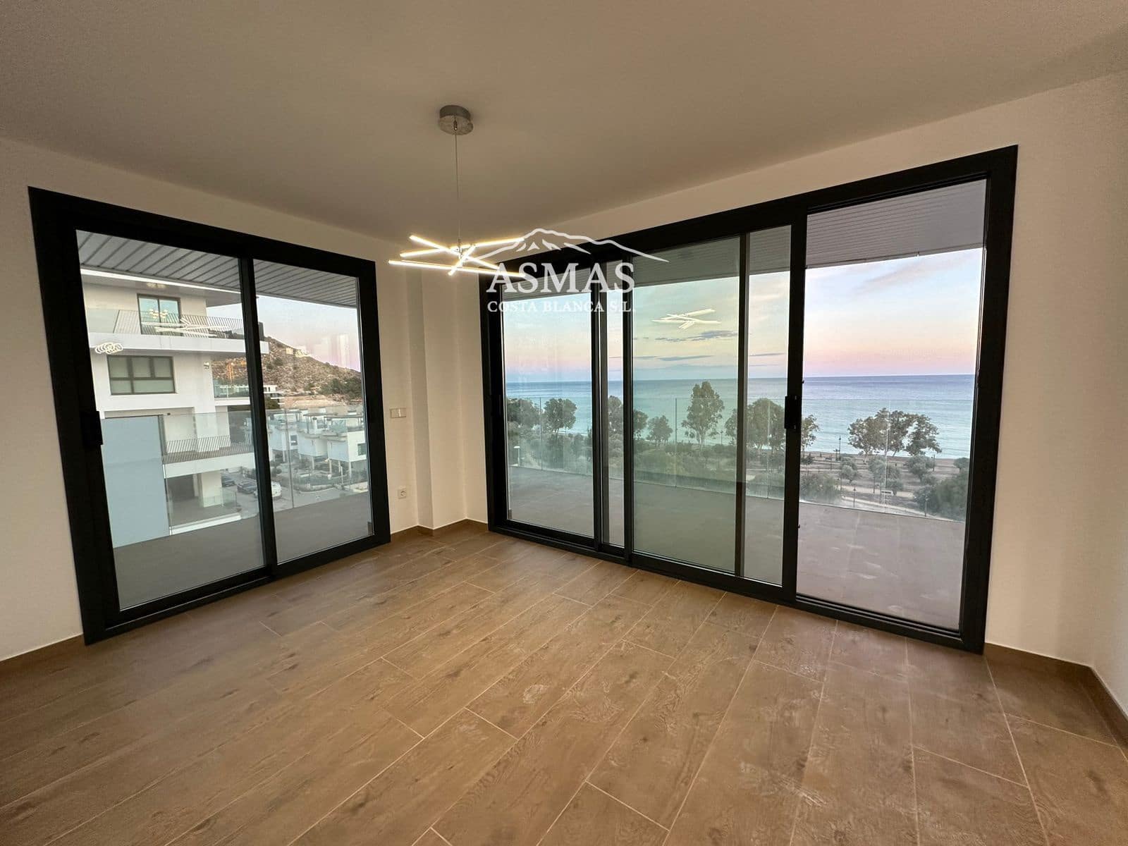 3 makuuhuone Asunto myytävänä paikassa Finestrat mukana uima-altaan - 750 000 € (Ref: 9816591)