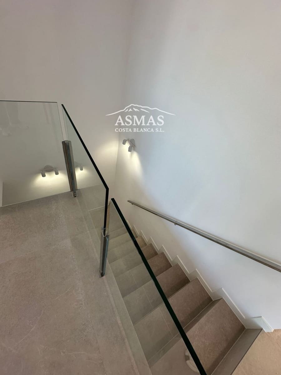 3 makuuhuone Asunto myytävänä paikassa Finestrat mukana uima-altaan - 570 000 € (Ref: 9816594)