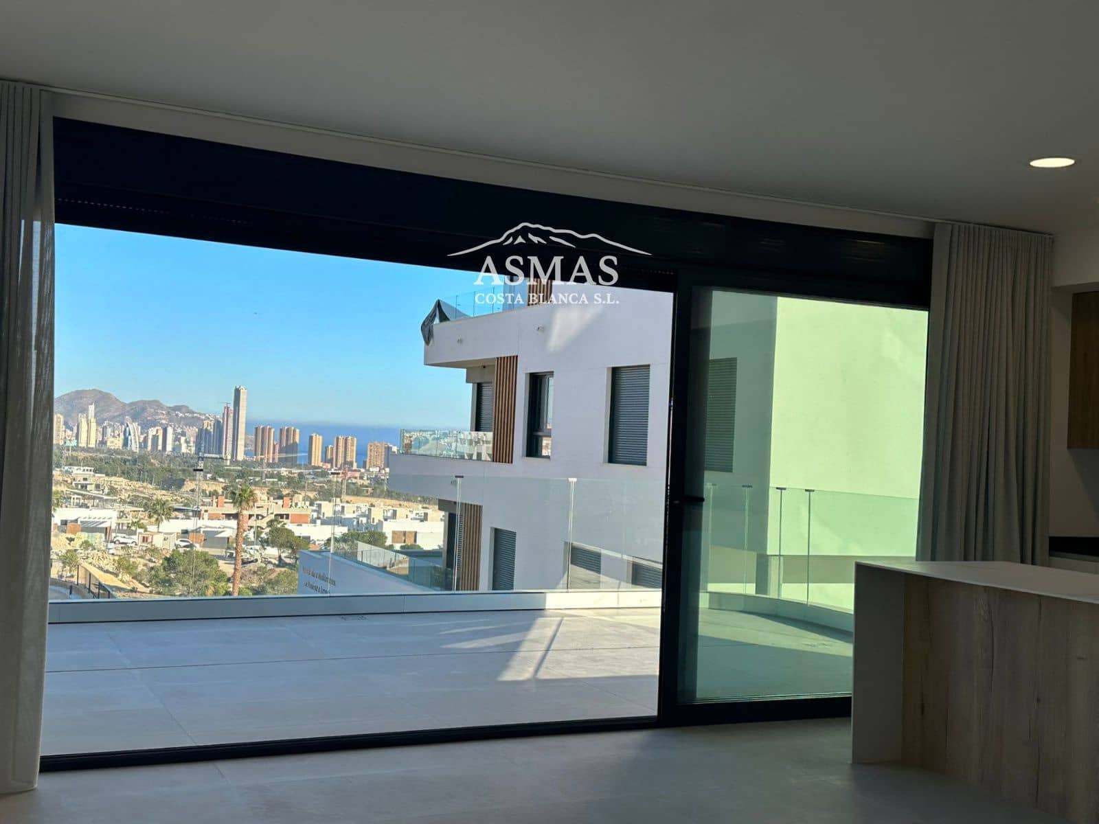 3 makuuhuone Asunto myytävänä paikassa Finestrat mukana uima-altaan - 570 000 € (Ref: 9816594)