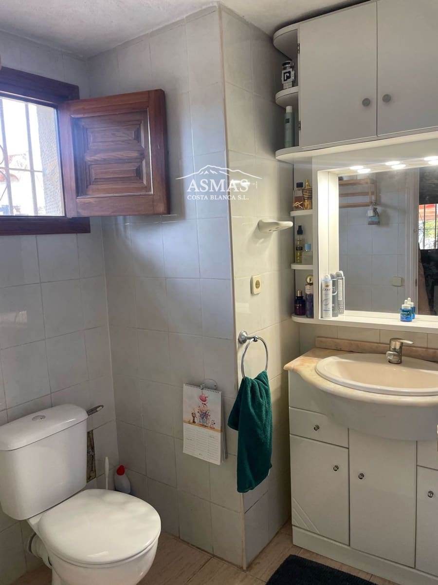 4 Zimmer Villa zu verkaufen in Alfaz del Pi / L'Alfas del Pi mit Pool Garage - 649.000 € (Ref: 9834809)