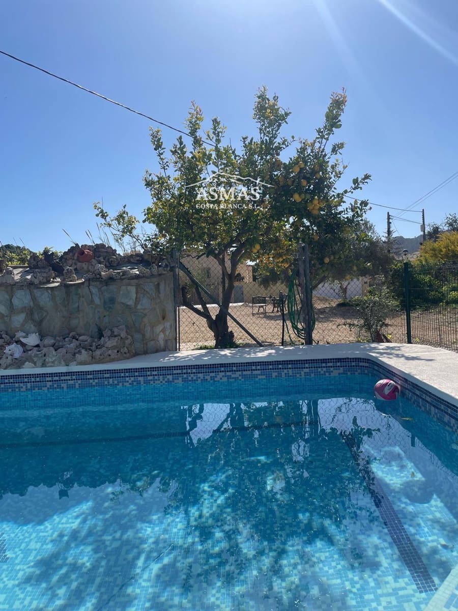 4 Zimmer Villa zu verkaufen in Alfaz del Pi / L'Alfas del Pi mit Pool Garage - 649.000 € (Ref: 9834809)