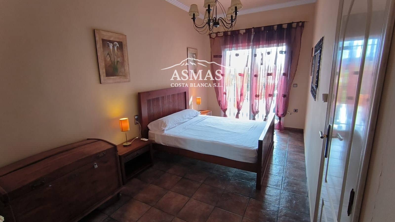 3 bedroom Villa for sale in Moraira - € 950,000 (Ref: 9958551)