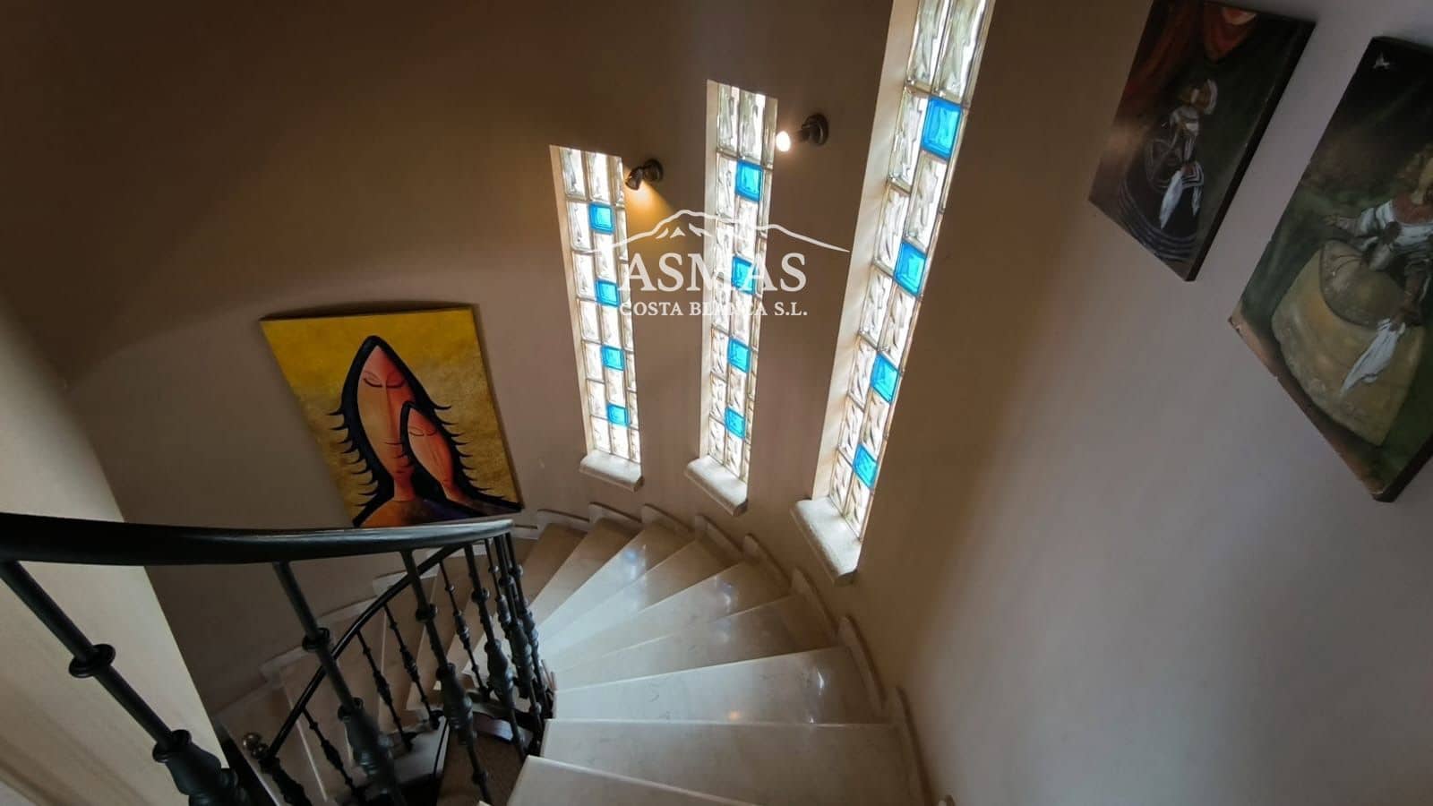 3 bedroom Villa for sale in Moraira - € 950,000 (Ref: 9958551)