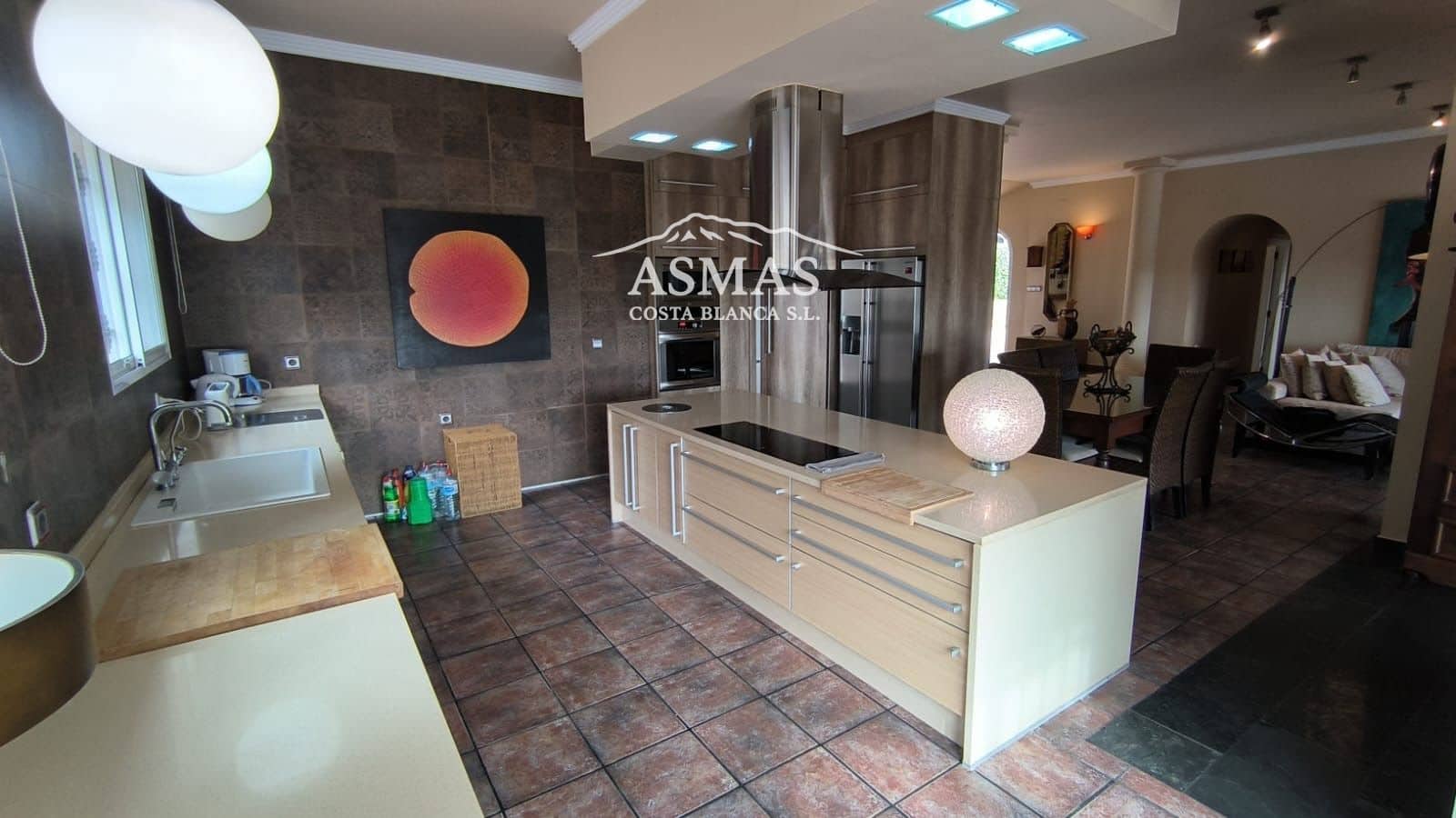 3 bedroom Villa for sale in Moraira - € 950,000 (Ref: 9958551)