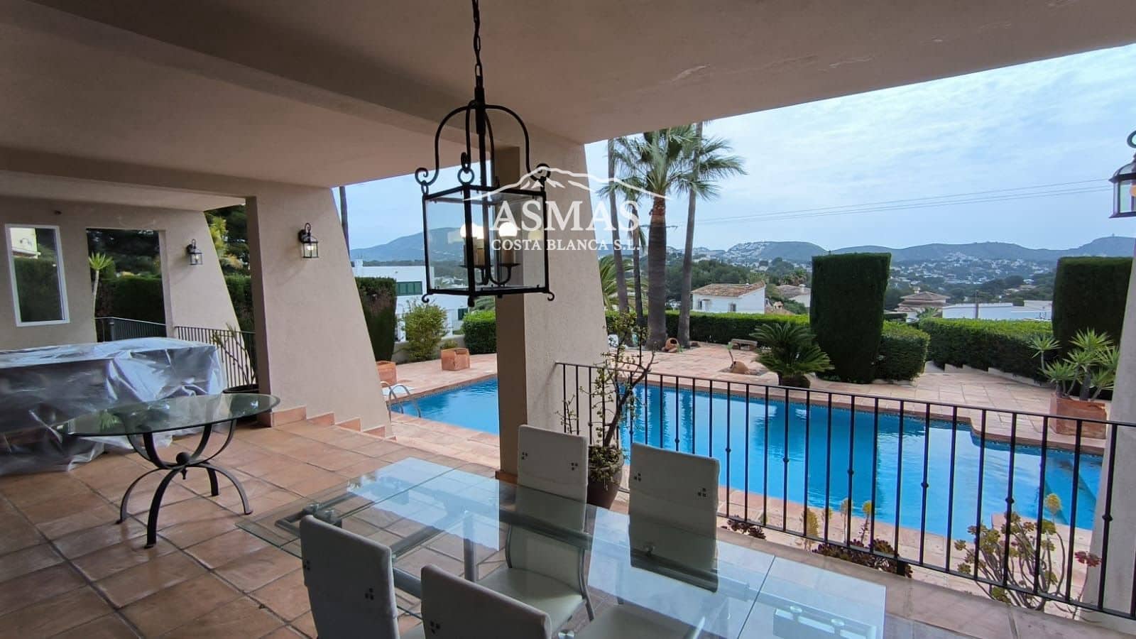3 bedroom Villa for sale in Moraira - € 950,000 (Ref: 9958551)