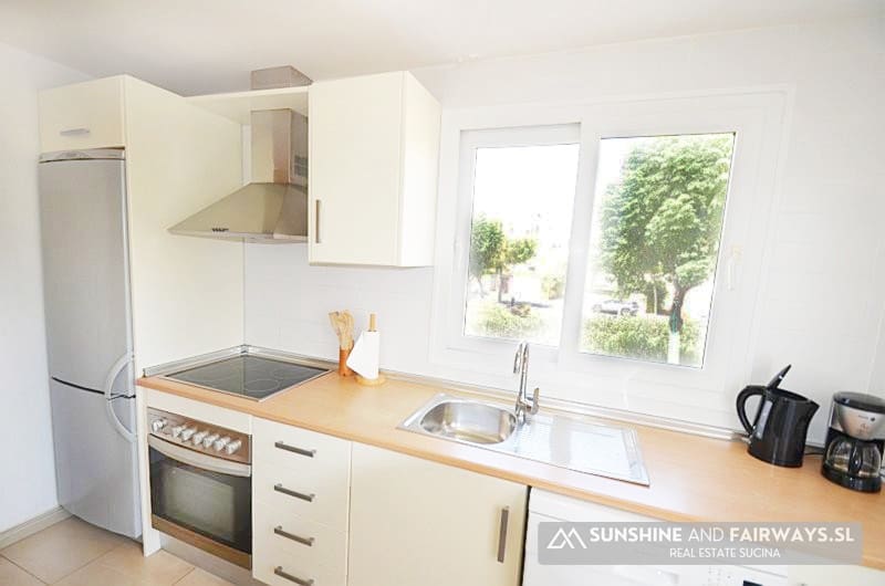 2 makuuhuone Huoneisto myytävänä paikassa Hacienda Riquelme mukana uima-altaan - 165 000 € (Ref: 10140324)