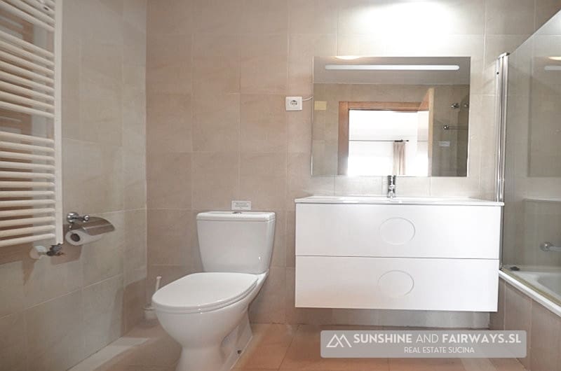 2 makuuhuone Huoneisto myytävänä paikassa Hacienda Riquelme mukana uima-altaan - 165 000 € (Ref: 10140324)