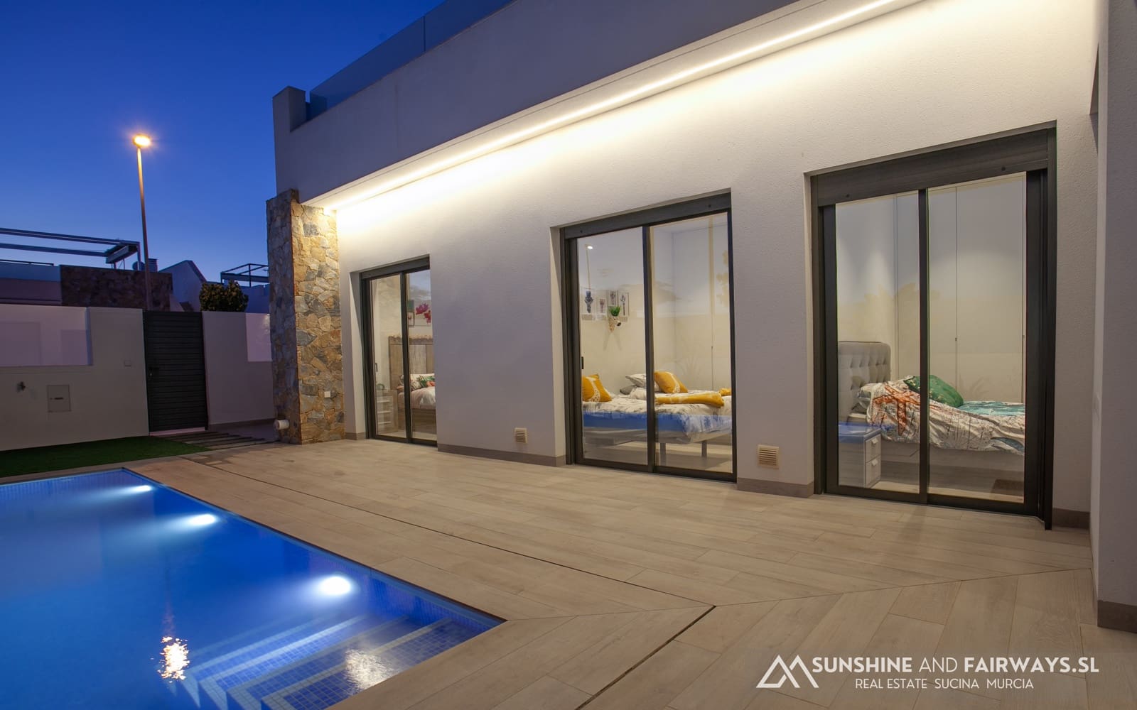 3 bedroom Semi-detached Villa for sale in Pilar de la Horadada with pool - € 389,000 (Ref: 9831914)