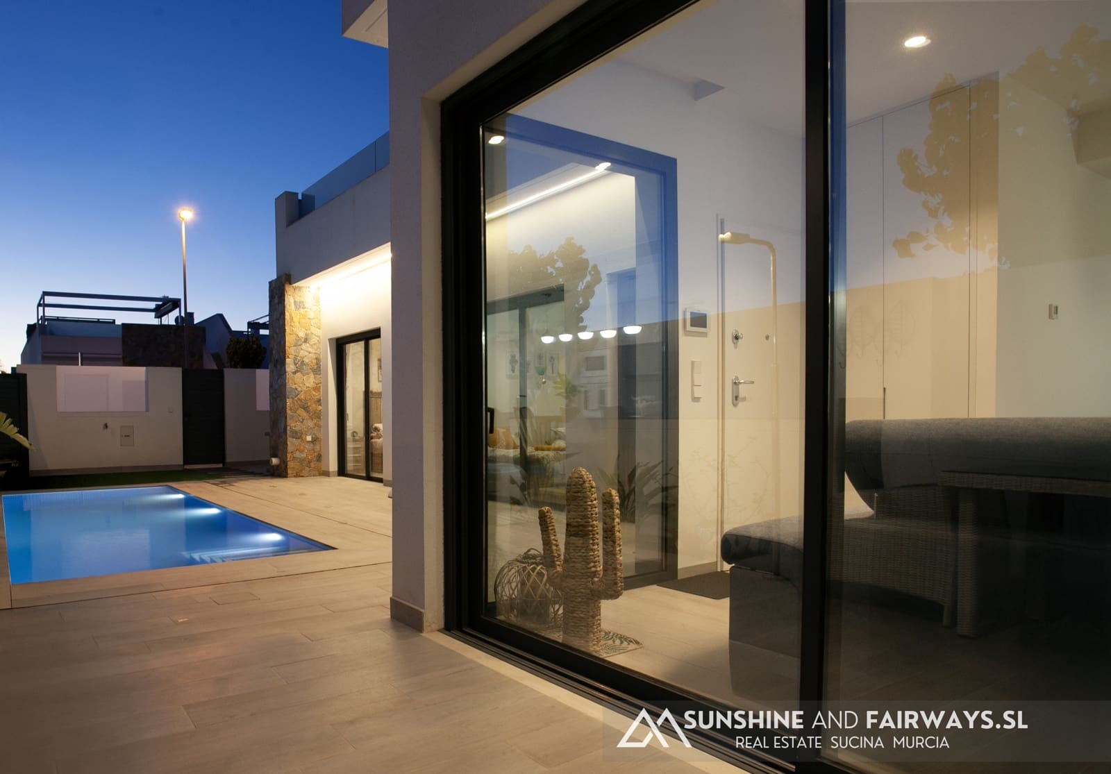 3 bedroom Semi-detached Villa for sale in Pilar de la Horadada with pool - € 389,000 (Ref: 9831914)