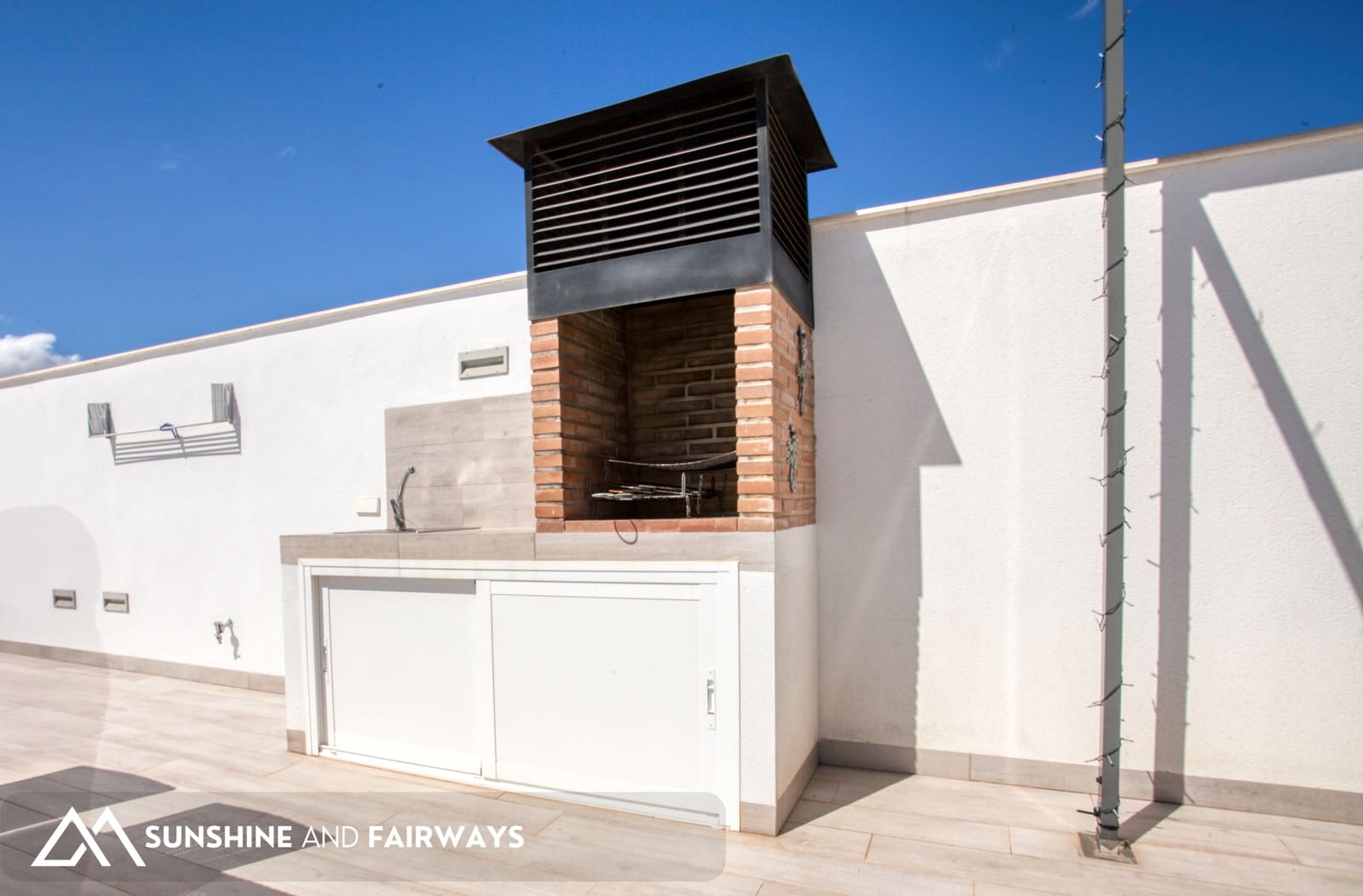 3 bedroom Semi-detached Villa for sale in Pilar de la Horadada with pool - € 389,000 (Ref: 9831914)