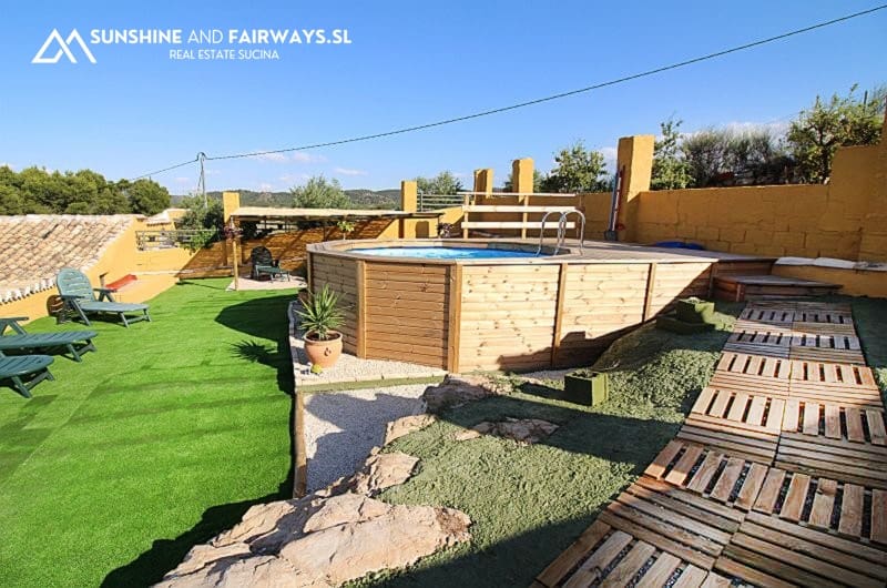 10 soveværelse Finca/Landehus til salg i Cehegin med swimmingpool garage - € 395.000 (Ref: 9927793)