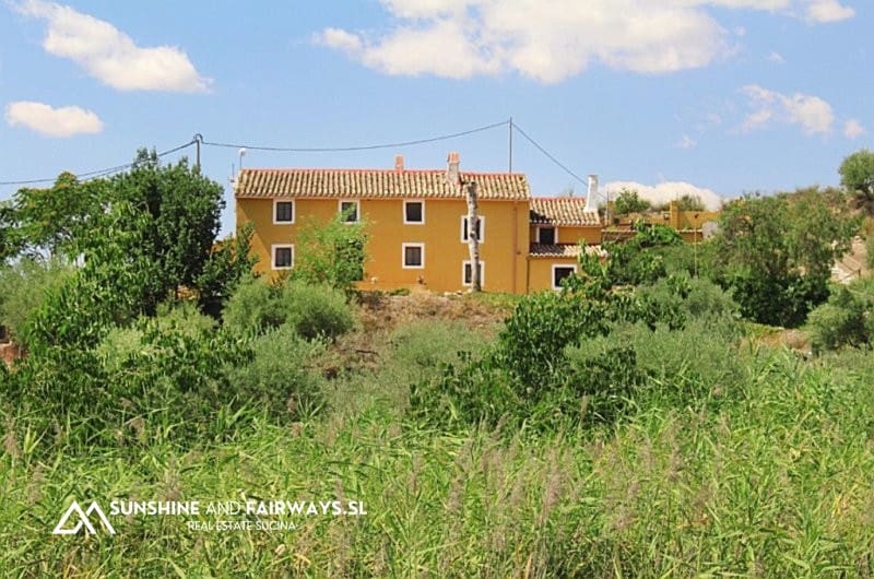 10 soveværelse Finca/Landehus til salg i Cehegin med swimmingpool garage - € 395.000 (Ref: 9927793)