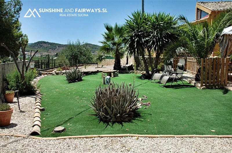 10 soveværelse Finca/Landehus til salg i Cehegin med swimmingpool garage - € 395.000 (Ref: 9927793)
