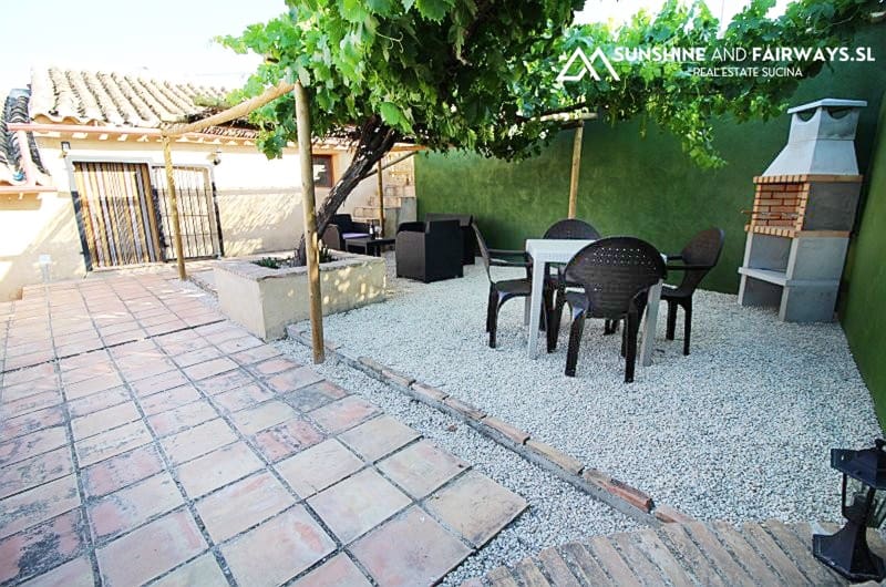 10 soveværelse Finca/Landehus til salg i Cehegin med swimmingpool garage - € 395.000 (Ref: 9927793)