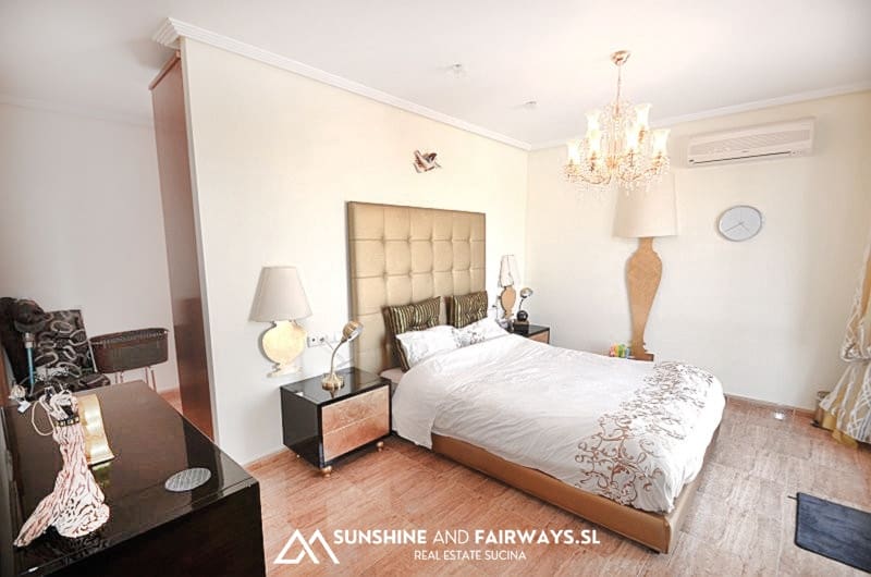 4 soverom Villa til salgs i Campos del Rio med svømmebasseng garasje - € 374 000 (Ref: 9927809)
