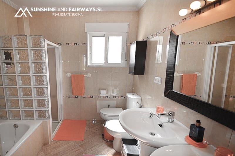 4 soverom Villa til salgs i Campos del Rio med svømmebasseng garasje - € 374 000 (Ref: 9927809)