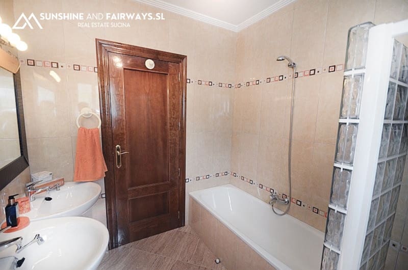 4 soverom Villa til salgs i Campos del Rio med svømmebasseng garasje - € 374 000 (Ref: 9927809)