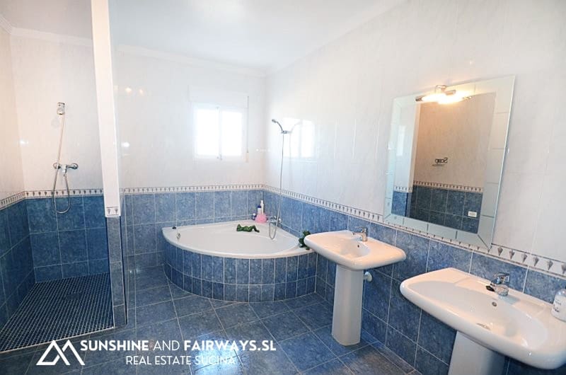 4 soveværelse Villa til salg i Campos del Rio med swimmingpool garage - € 349.950 (Ref: 9927894)