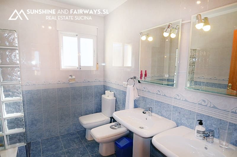 4 soveværelse Villa til salg i Campos del Rio med swimmingpool garage - € 349.950 (Ref: 9927894)