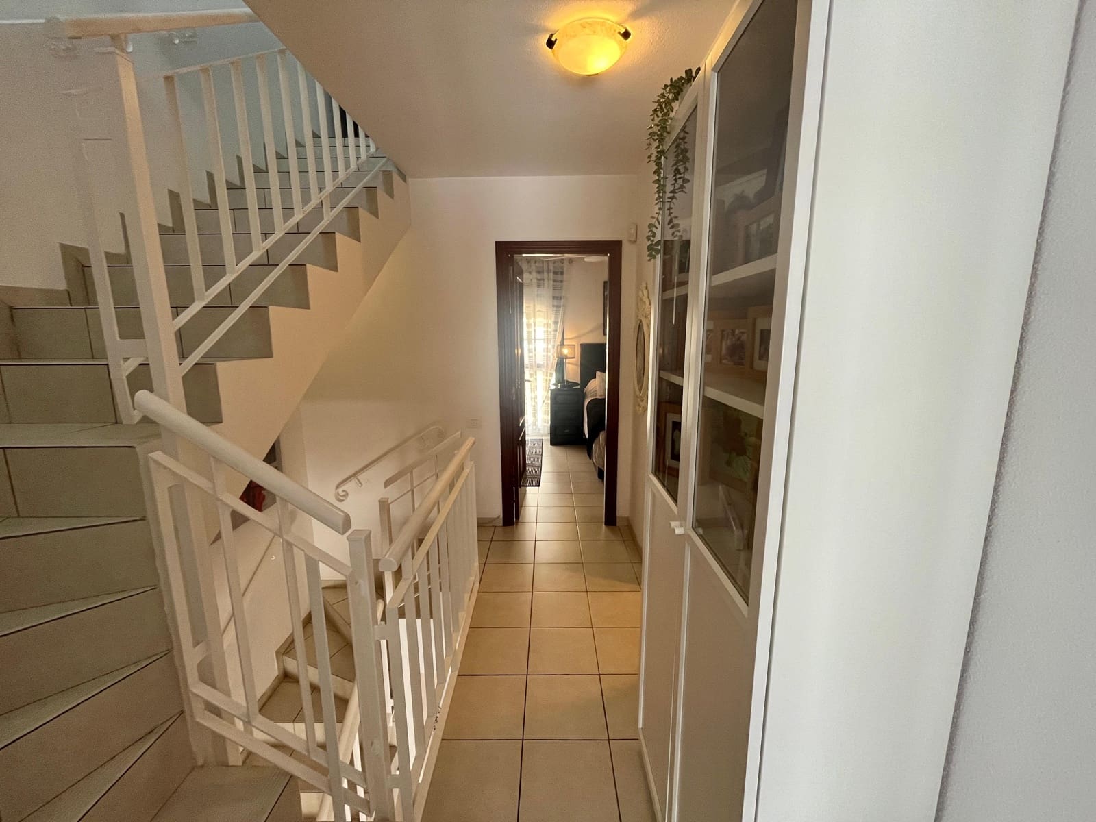 3 soveværelse Rækkehus til salg i San Miguel de Abona med swimmingpool garage - € 399.950 (Ref: 9795595)