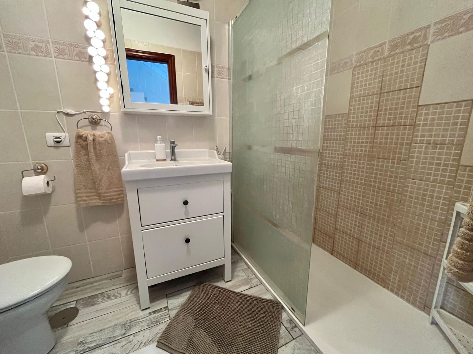 3 soveværelse Rækkehus til salg i San Miguel de Abona med swimmingpool garage - € 399.950 (Ref: 9795595)